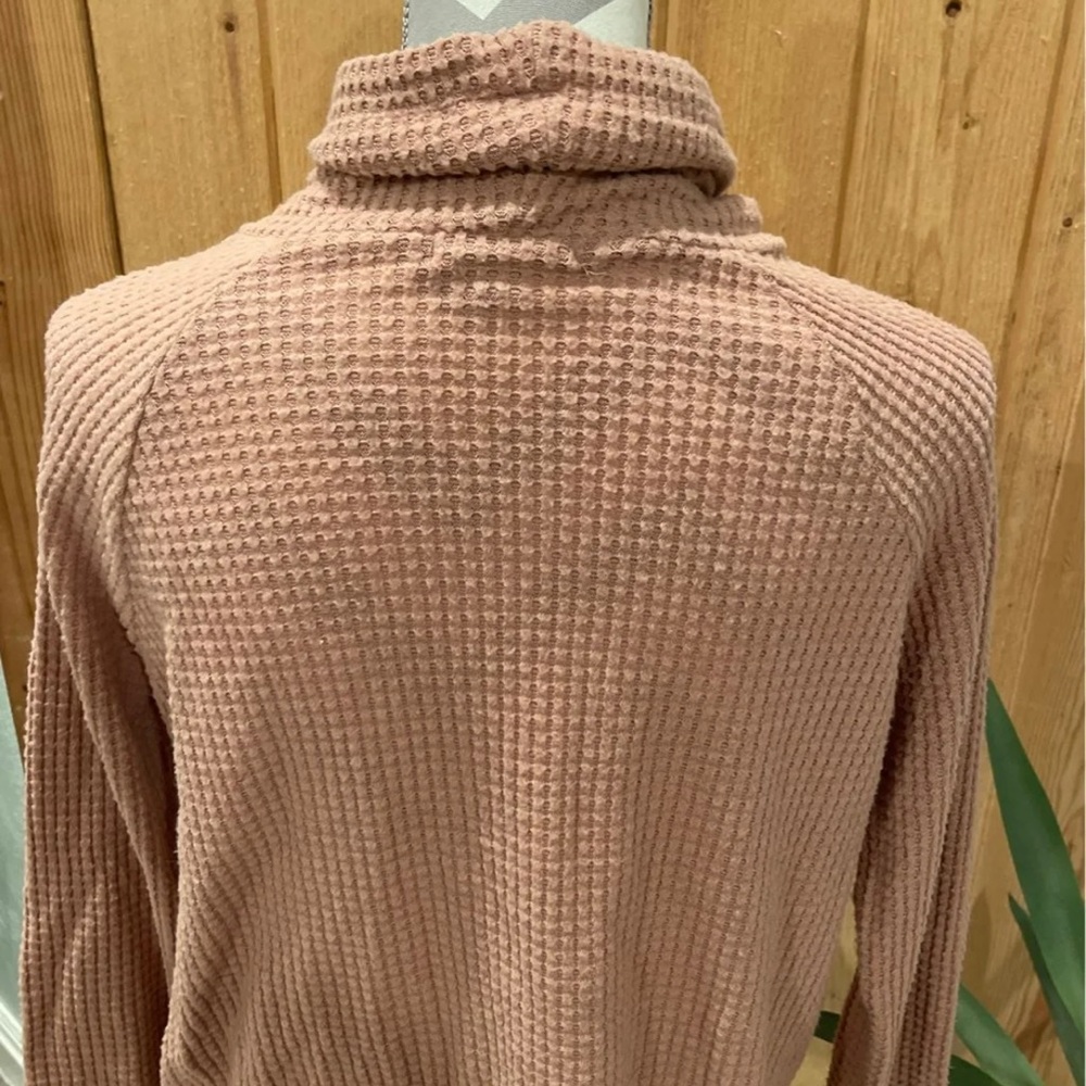 Textured pullover - Picture 4 of 4
